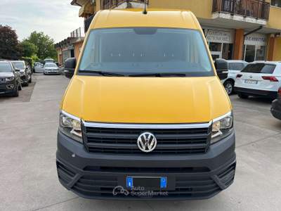Volkswagen Crafter 2.0 TDI L3H3 Passo Medio Tetto Alto Giallo usata Trevenzuolo