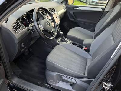 Volkswagen Tiguan 2.0 tdi Business 150cv dsg LED! UNIPROPRIETARIO! Nero usata Trevenzuolo