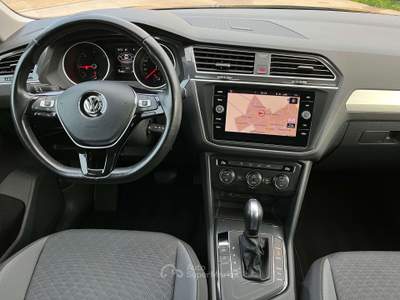 Volkswagen Tiguan 2.0 tdi Business 150cv dsg LED! UNIPROPRIETARIO! Nero usata Trevenzuolo