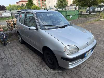 Fiat 600 fiat 600 del 2008 prezzo 2200 con passaggio Grigio usata Saronno
