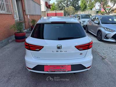 Seat Leon ST 1.6 tdi FR 115cv Bianco usata Cernusco sul Naviglio