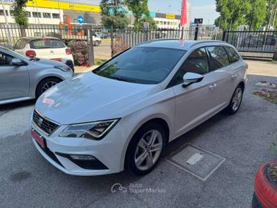 Seat Leon ST 1.6 tdi FR 115cv Bianco usata Cernusco sul Naviglio