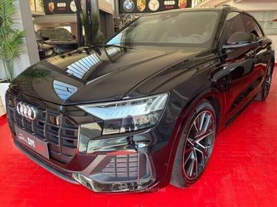 Audi Q8 5.0 TDI 286CV QUATTRO TIPTRONIC SPORT S-LINE T TETTO NAVI CERCHI VIRTUAL TELECAMERA 360 GRADI Nero usata Pesaro