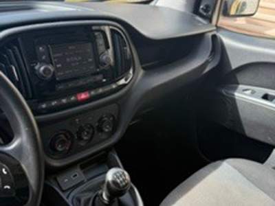 Fiat Doblò La praticità che fa la differenza Giallo usata Nardò