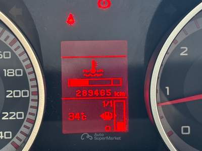Mitsubishi Outlander 7 posti 4x4 Grigio usata Bologna