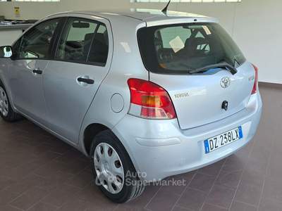 Toyota Yaris 1.0 Benzina Unicoproprietario usata Villa di Tirano