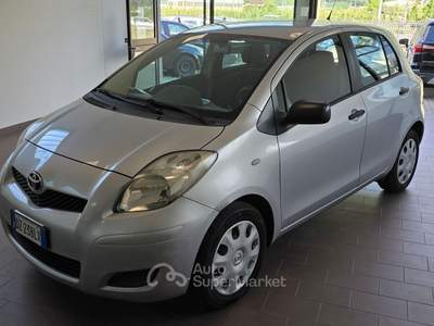 Toyota Yaris 1.0 Benzina Unicoproprietario usata Villa di Tirano