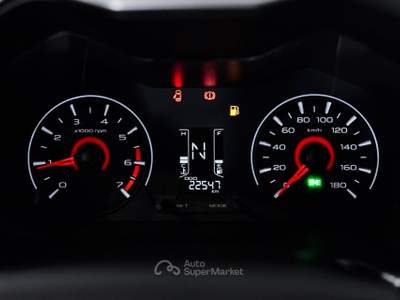 Mahindra KUV100 KUV100 1.2 K6+ m-bifuel Nero usata Borgaro Torinese