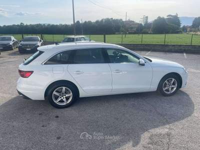 Audi A4 A4 V 2019 Avant Avant 35 2.0 tdi mhev Business 163cv s-tronic Bianco usata Bastia Umbra