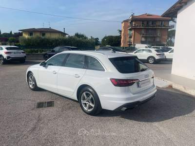Audi A4 A4 V 2019 Avant Avant 35 2.0 tdi mhev Business 163cv s-tronic Bianco usata Bastia Umbra
