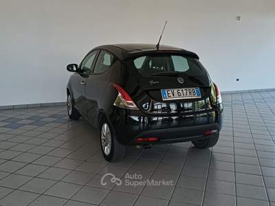 Lancia Ypsilon 5 porte Platinum Nero usata Galatina