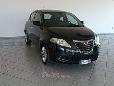 Lancia Ypsilon 5 porte Platinum Nero usata Galatina