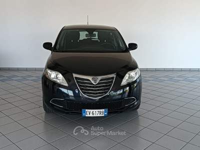 Lancia Ypsilon 5 porte Platinum Nero usata Galatina
