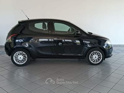 Lancia Ypsilon 5 porte Platinum Nero usata Galatina