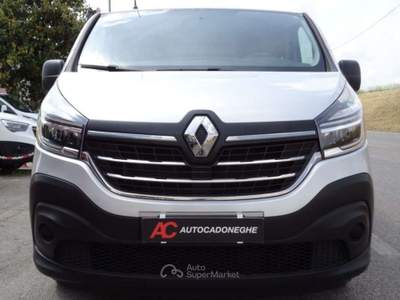 Renault Trafic 2.0dci 8p. Passo Corto GARANZIA,km certificati REN Argento usata CADONEGHE