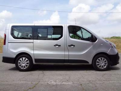 Renault Trafic 2.0dci 8p. Passo Corto GARANZIA,km certificati REN Argento usata CADONEGHE