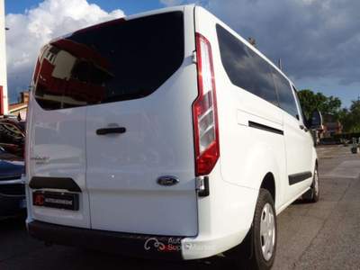 Ford Transit Custom 2.0dcti 9 Posti PASSO LUNGO,GARANZIA,km certific. Bianco usata CADONEGHE