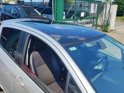 Toyota Yaris 5 porte Lounge Nero usata Torino