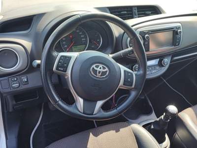 Toyota Yaris 5 porte Lounge Nero usata Torino
