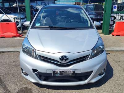 Toyota Yaris 5 porte Lounge Nero usata Torino