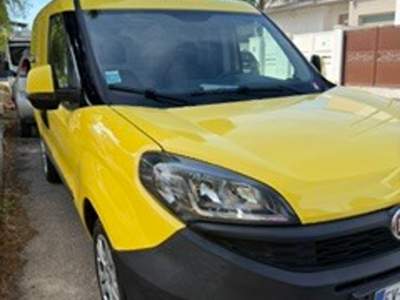 Fiat Doblò Robusta fuori, comoda dentro Giallo usata Nardò