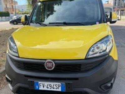 Fiat Doblò Robusta fuori, comoda dentro Giallo usata Nardò