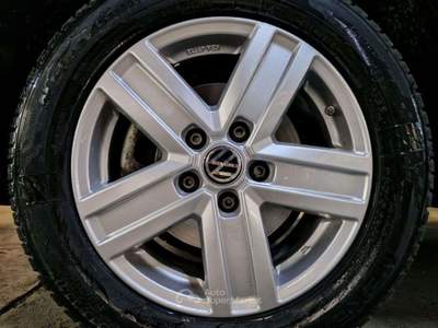 Volkswagen Transporter 2.0 TDI 150CV DSG PC 9 POSTI KM.97.000 UNIPROP Argento usata Torino