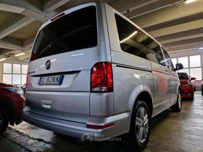 Volkswagen Transporter 2.0 TDI 150CV DSG PC 9 POSTI KM.97.000 UNIPROP Argento usata Torino