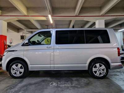 Volkswagen Transporter 2.0 TDI 150CV DSG PC 9 POSTI KM.97.000 UNIPROP Argento usata Torino