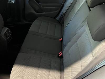Volkswagen Golf 5p. Comfortline usata San Fermo della Battaglia