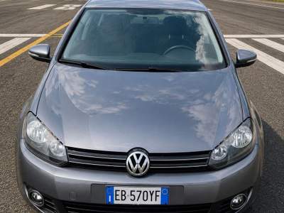 Volkswagen Golf 5p. Comfortline usata San Fermo della Battaglia