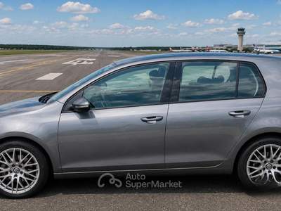 Volkswagen Golf 5p. Comfortline usata San Fermo della Battaglia