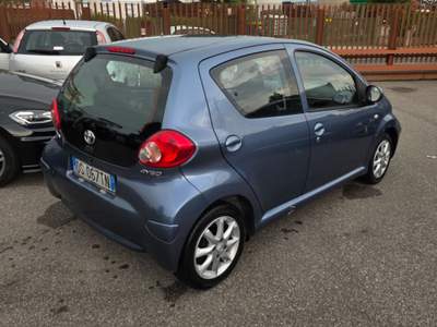 Toyota Aygo 5 porte Grigio usata Bussolengo