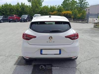 Renault Clio Clio V 1.0 tce  100cv SOLO 50000 KM usata Osimo
