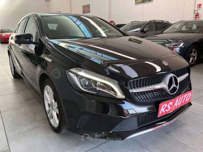 Mercedes-Benz Classe A Classe A - W176 d Executive my16 * TAGLIANDI UFFICIALI* Nero usata Gorgonzola
