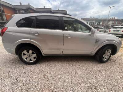 Chevrolet Captiva VCDi 2WD Grigio usata Perugia