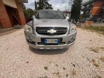 Chevrolet Captiva VCDi 2WD Grigio usata Perugia