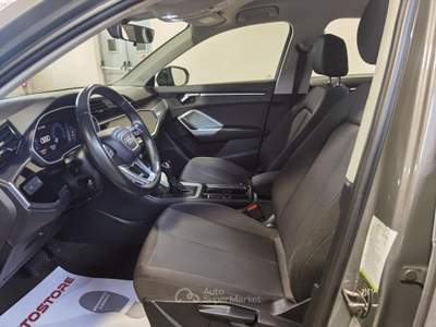 Audi Q3 S tronic Business Sport Grigio usata Galatina