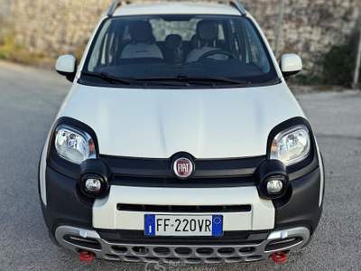 Fiat Panda Fiat Panda Cross 1.3 MJT 95 CV S&S 4×4 Bianco usata Cassano delle Murge