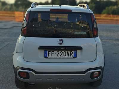 Fiat Panda Fiat Panda Cross 1.3 MJT 95 CV S&S 4×4 Bianco usata Cassano delle Murge