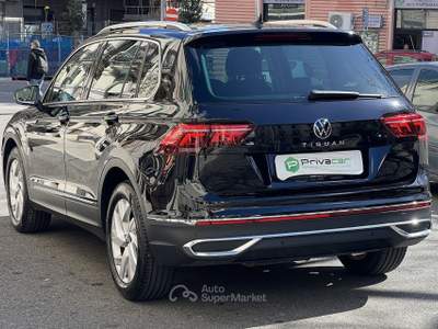 Volkswagen Tiguan VOLKSWAGEN Tiguan 2.0 TDI 150 CV SCR DSG Elegance Nero usata Messina