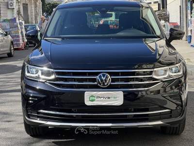 Volkswagen Tiguan VOLKSWAGEN Tiguan 2.0 TDI 150 CV SCR DSG Elegance Nero usata Messina