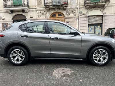 Alfa Romeo Stelvio ALFA ROMEO Stelvio 2.2 Turbodiesel 190 CV AT8 Q4 Ti Grigio usata Messina
