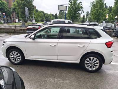 Skoda Kamiq Kamiq 1.0 tsi Ambition 95cv PROMO "RF SUMMER SALES" Bianco usata Calenzano