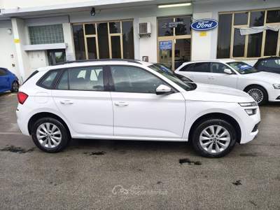 Skoda Kamiq Kamiq 1.0 tsi Ambition 95cv PROMO "RF SUMMER SALES" Bianco usata Calenzano
