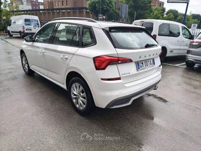 Skoda Kamiq Kamiq 1.0 tsi Ambition 95cv PROMO "RF SUMMER SALES" Bianco usata Calenzano