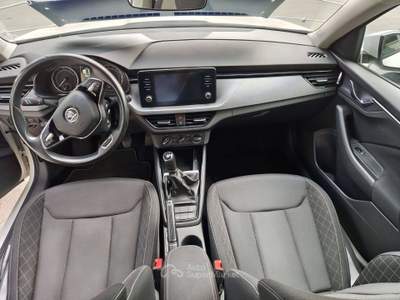 Skoda Kamiq Kamiq 1.0 tsi Ambition 95cv PROMO "RF SUMMER SALES" Bianco usata Calenzano