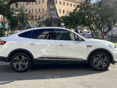 Renault Arkana RENAULT Arkana Arkana Full Hybrid E-Tech 145 CV Techno Bianco usata Messina