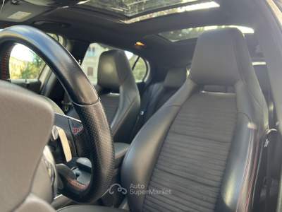 Mercedes-Benz GLA MERCEDES GLA 200 d Automatic Premium Bianco usata Messina