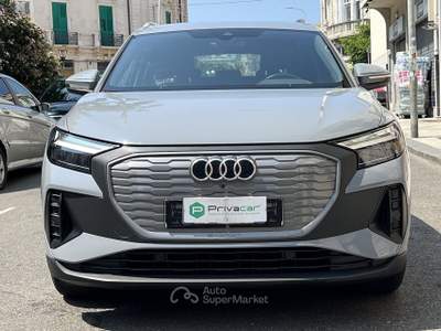 Audi Q4 AUDI Q4 35 e-tron Business Advanced Grigio usata Messina